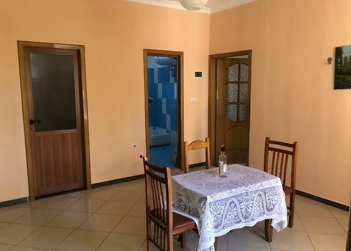 Deshati Hostel Gasthuis