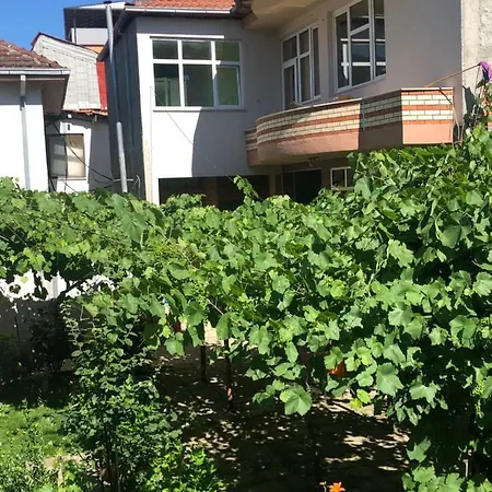 Boulevard Apartments Peshkopi Maison d'hôtes Peshkopi
