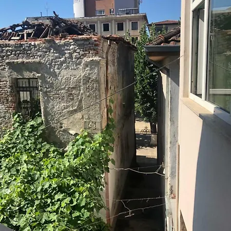 Maison d'hôtes Boulevard Apartments Peshkopi 3*