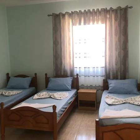 Boulevard Apartments Peshkopi Maison d'hôtes Peshkopi